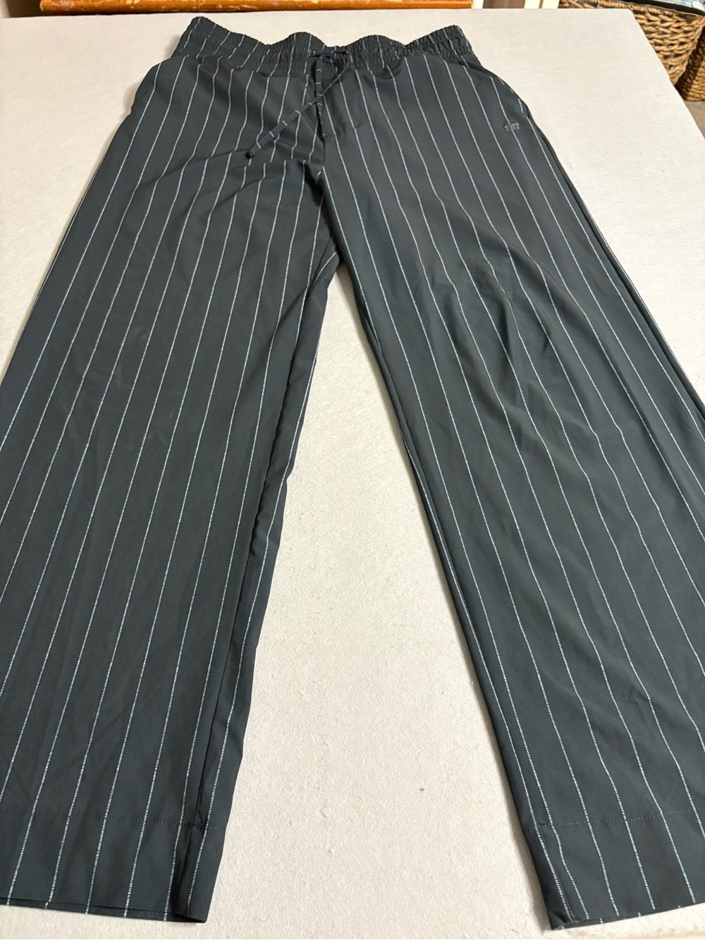 Albion Audrey Trouser, Navy Pinstripe Sz L